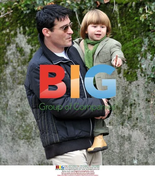Goran Visnjic, son Tin in Croatia