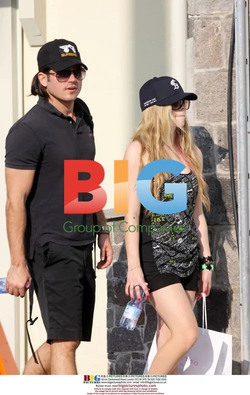 Avril Lavigne takes beach photos in Saint Barthelemy