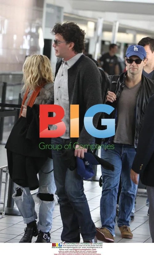 Olsens, Bartha, Mendes, Gargurevich Depart LAX
