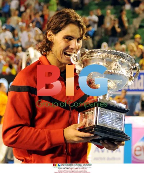 Rafael Nadal wins 2009 Australian Open