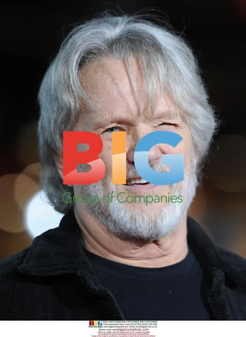 Kris Kristofferson attends "He's Just Not That Into You" premiere