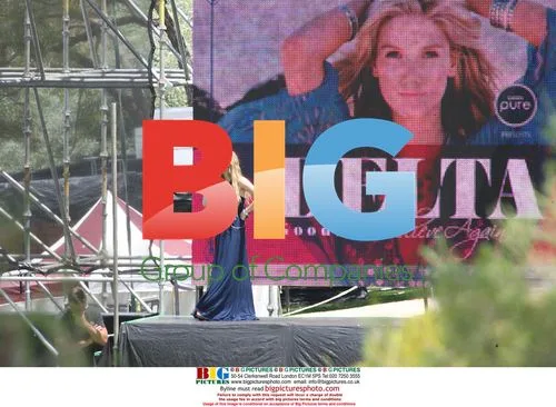 Delta Goodrem and Brian McFadden soundcheck in Perth