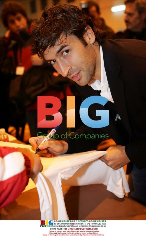 Raul Gonzalez Blanco Visits Prisoners