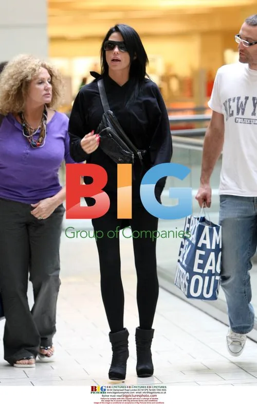 Katie and Peter Shopping