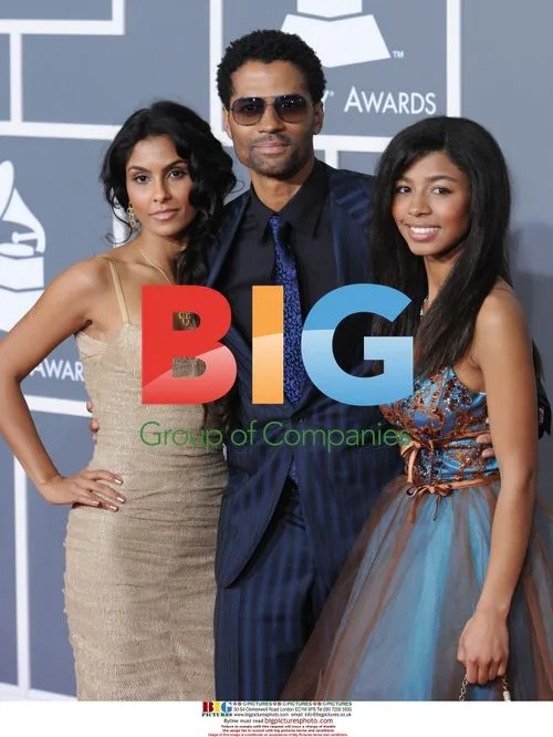 Eric Benet and daughters at 51st Grammy Awards