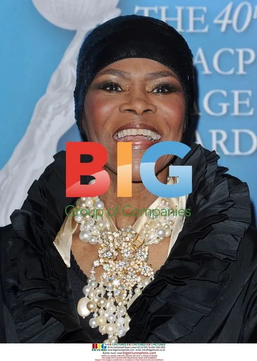 Celebs at 40th NAACP Image Awards