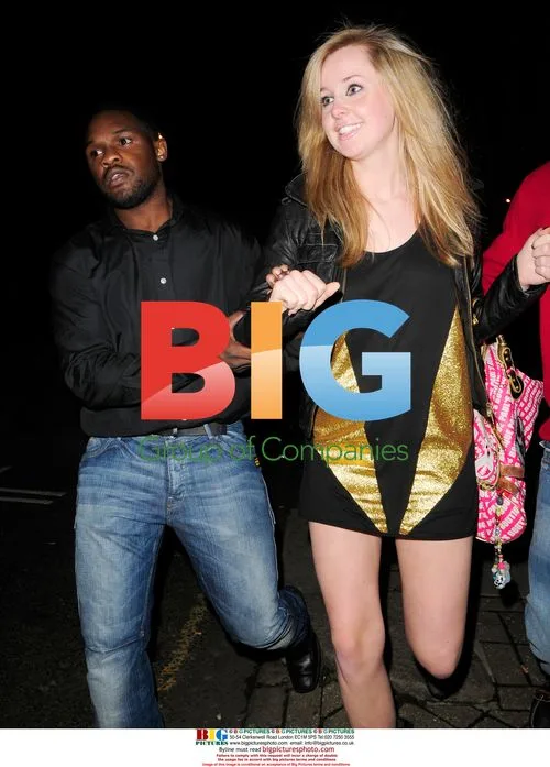 Diana Vickers escorted from bar