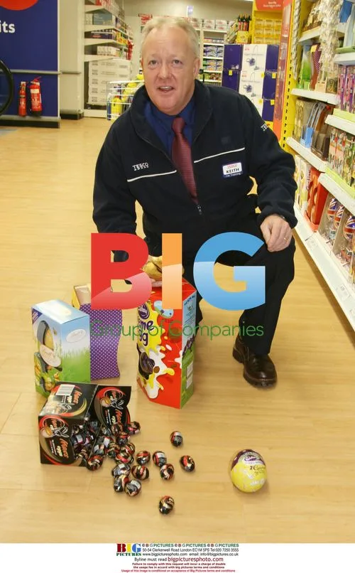 Keith Chegwin at Tesco opening