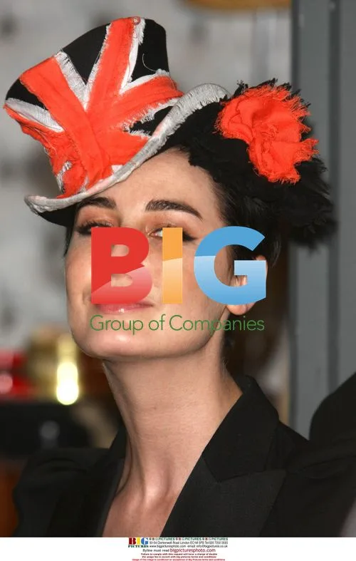 Stephen Jones and Erin O'Connor at V&A