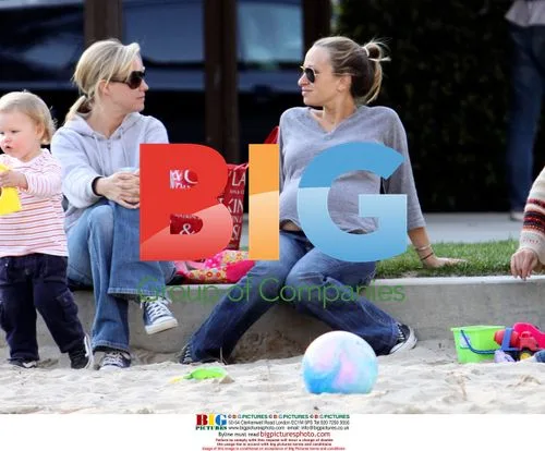 Jennifer Meyer Maguire and daughter Ruby