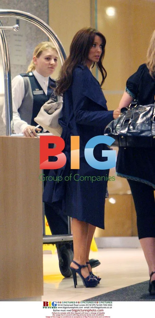 Dannii Minogue arrives at hotel after photo shoot