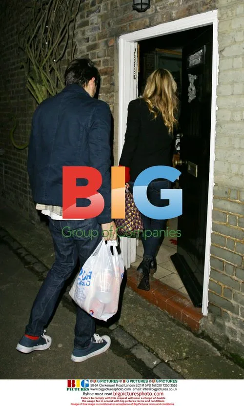 Fearne Cotton and Jesse Jenkins Shopping