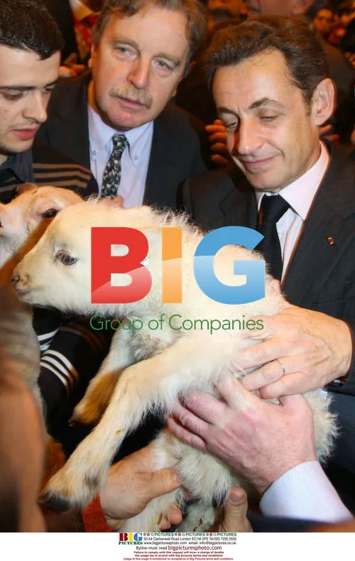 Sarkozy Inaugurates Agriculture Fair