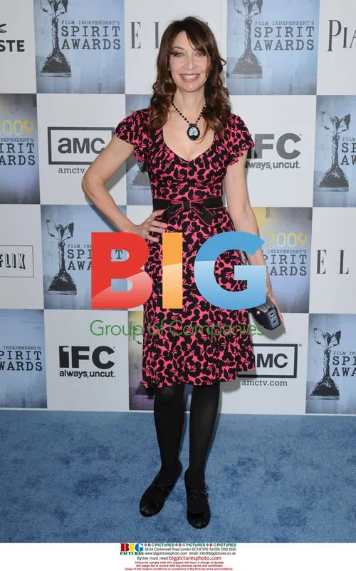 Illeana Douglas at 2009 Spirit Awards