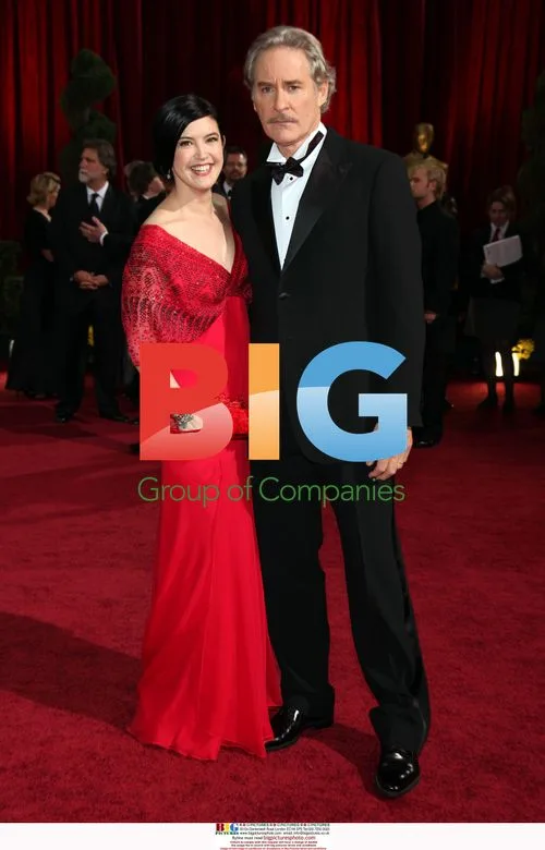 Phoebe Cates and Kevin Kline at the 81st Oscars