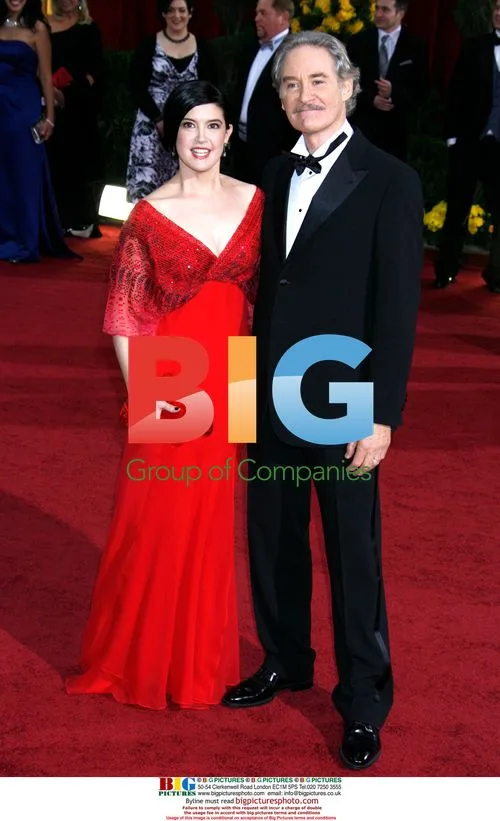 Phoebe Cates and Kevin Kline at the 81st Oscars