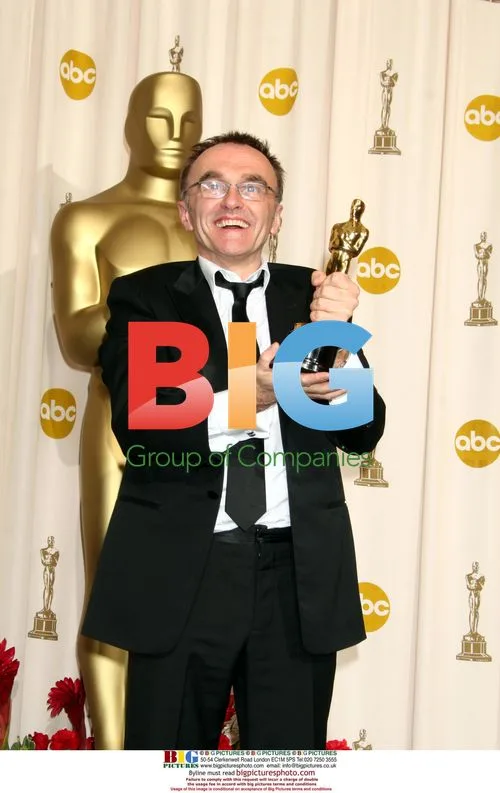 Danny Boyle with Oscar for 'Slumdog Millionaire'