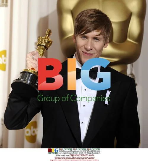 Dustin Lance Black with Oscar for "Milk"
