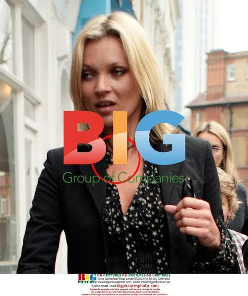 Kate Moss visits The Fine Art College in London