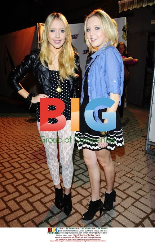 BB twins Amanda and Sam at Snickers Tour launch