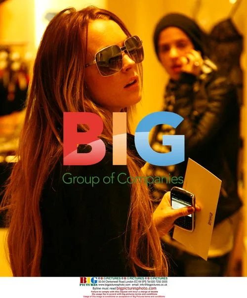 Lindsey Lohan and Sam Ronson shopping in London