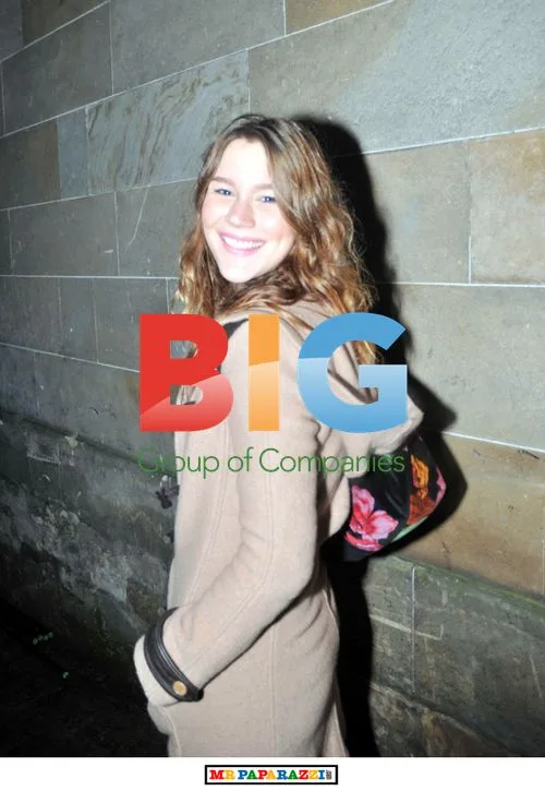 Joss Stone Leaving Hotel for Glasgow Gig