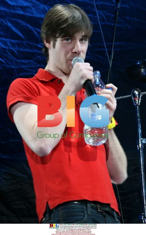 Reemer supports McFly on UK tour in Liverpool