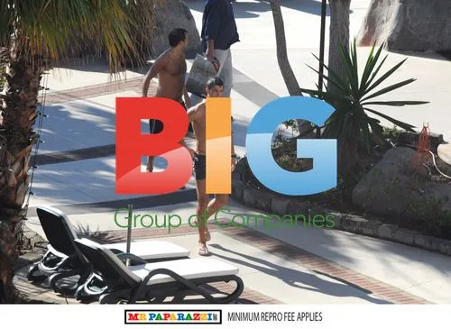 Cristiano Ronaldo Relaxes with Family in Madeira