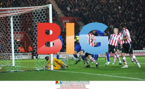 Danny Welbeck Scores for Manchester United