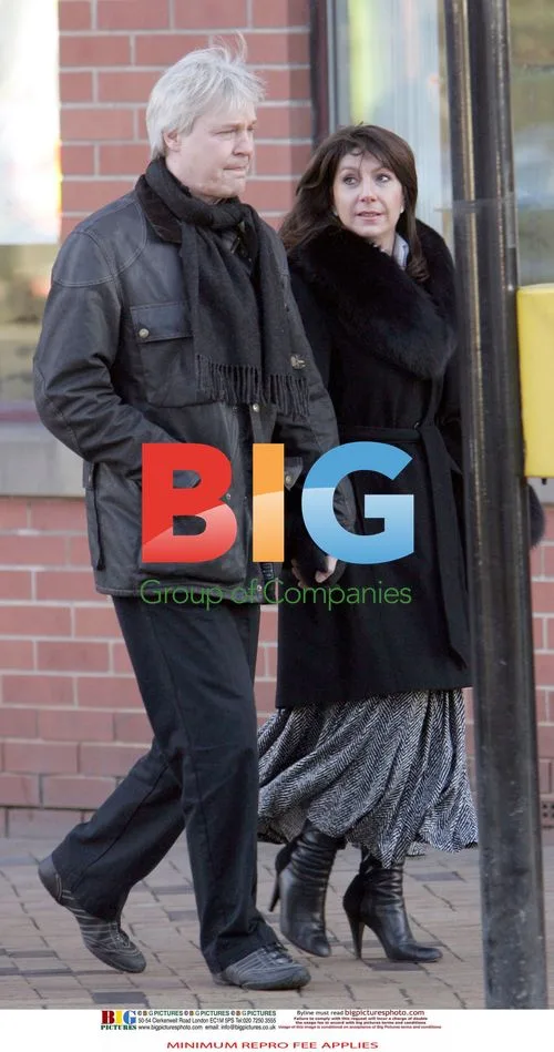 Jane McDonald and Ed Rothe Shopping