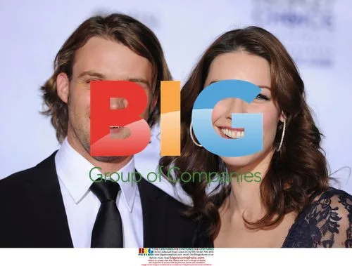 Jesse Spencer and Louise Griffiths at People's Choice Awards