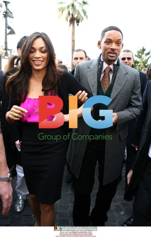 Will Smith and Rosario Dawson in Rome