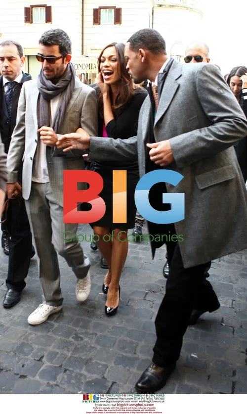 Will Smith and Rosario Dawson promote "Seven Pounds" in Rome