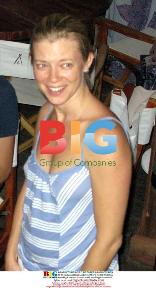Amy Smart vacations in St. Barth