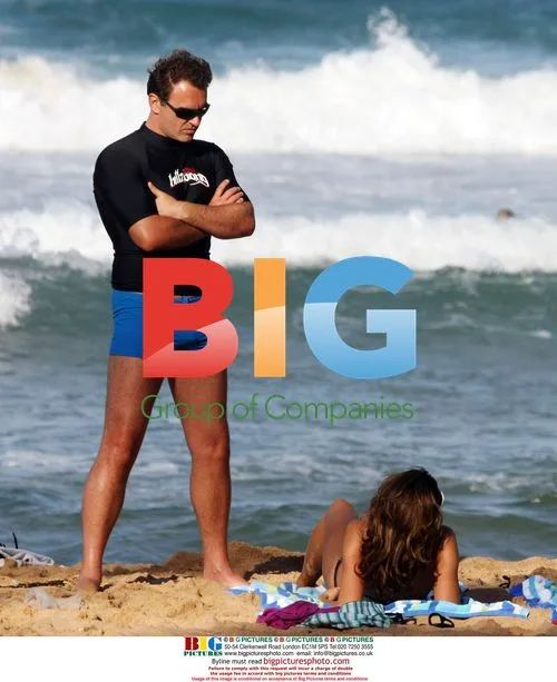 Julian McMahon with Girlfriend and Kids at Beach