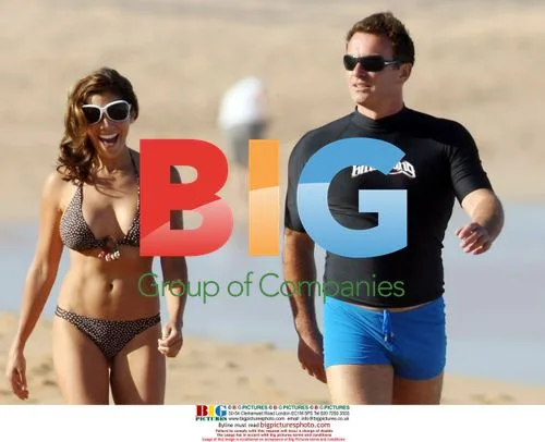 Julian McMahon with girlfriend and kids at Palm Beach