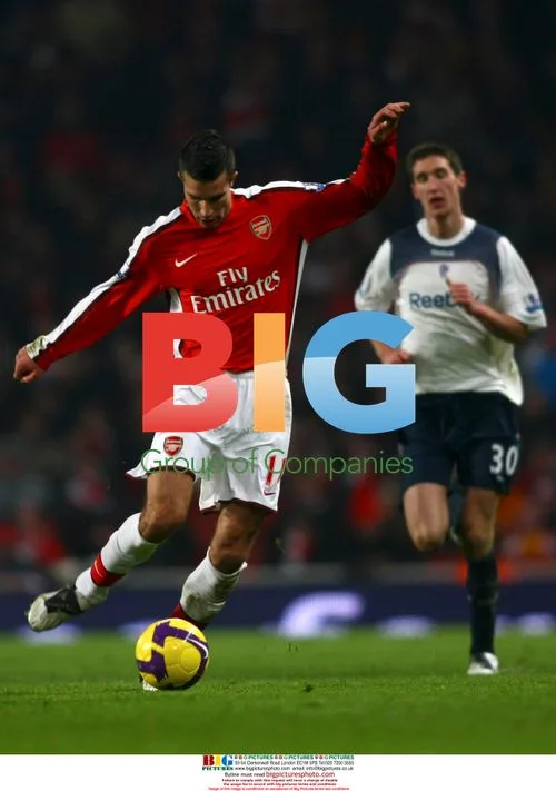 Robin Van Persie of Arsenal during match