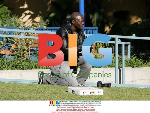 Heidi Klum & Seal with Kids in Park