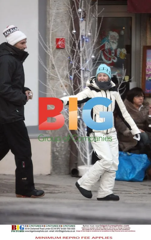 Kylie Minogue and Boyfriend in Alpes Ski Resort
