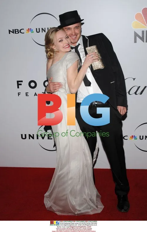 Amanda Seyfried and Aaron Paul at Golden Globes party