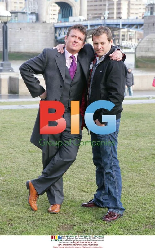 Shane Ritchie and Les Shrapnel as "Minder" cast