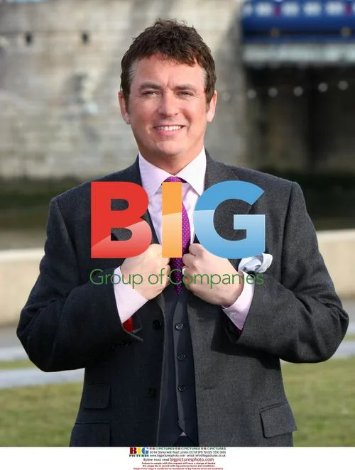 Shane Ritchie and Les Shrapnel as Minder cast