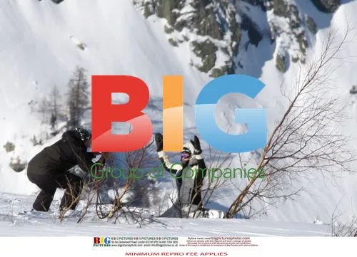Kylie Minogue and Andres Velencoso in Alpes Ski Resort