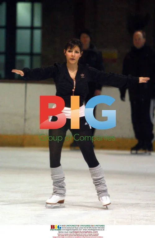 Roxanne Pallett arrives for Dancing on Ice practice
