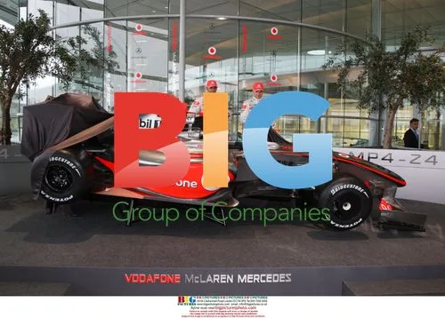 McLaren Mercedes MP4-24 Reveal