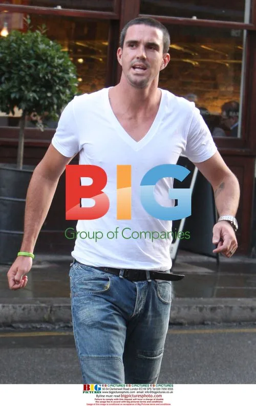 Kevin Pietersen Lunches on Kings Road