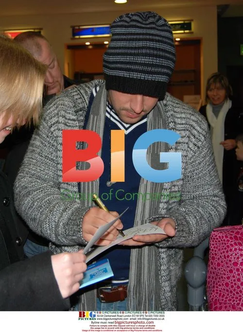 Shayne Ward and Faye McKeever at Kerry Airport