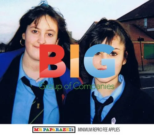 Cheryl Tweedy Cole Poses with Classmate in 1997