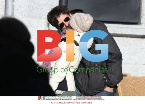 Kylie Minogue and Boyfriend in Alpes Ski Resort