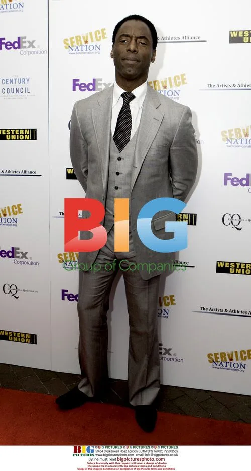 Isaiah Washington at Artist and Athletes Event